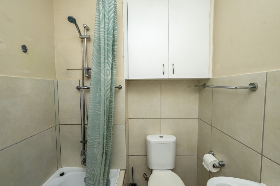 2 Bedroom Property for Sale in Buh Rein Estate Western Cape